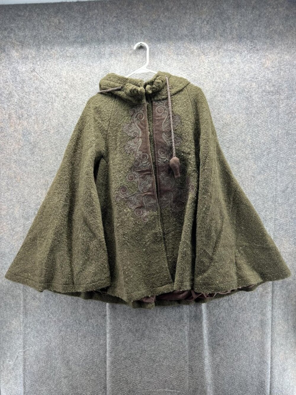 Artka Cape Coat Womens One Size Green Hooded Wool Paisley Crazy Life Embroidery